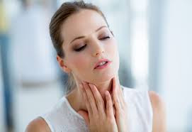 Benactivdol gola spray va bene per il mal di gola?