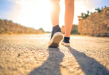 Camminare dopo distorsione alla caviglia