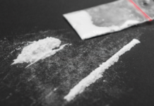 Quanto rimane la cocaina nel sangue: effetti immediati, collaterali e rischi a lungo termine cocaina